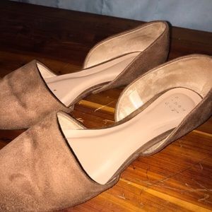 Suede slip on shoes ! 🤍